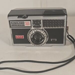 Kodak Instamatic Camera 300 Vintage 1960s  No Box